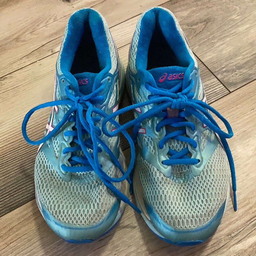 ASICS Women Gel Cumulus 18 Size 8